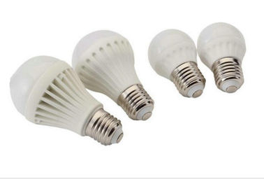 7개 와트 700lm LED 지구 전구 80 CRI 고능률 LED 보충 전구
