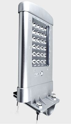 IP65 30W는 차가운 백색 옥외 LED 가로등, 태양 강화한 LED 가로등을 통합했습니다